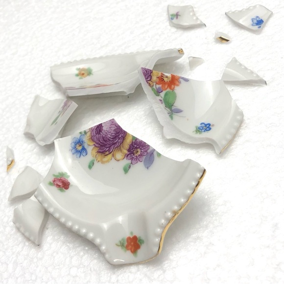 Kintsugi Ashtray Floral Porcelain Germany Gold Crack Art Personal Growth Gift - Picture 3 of 12